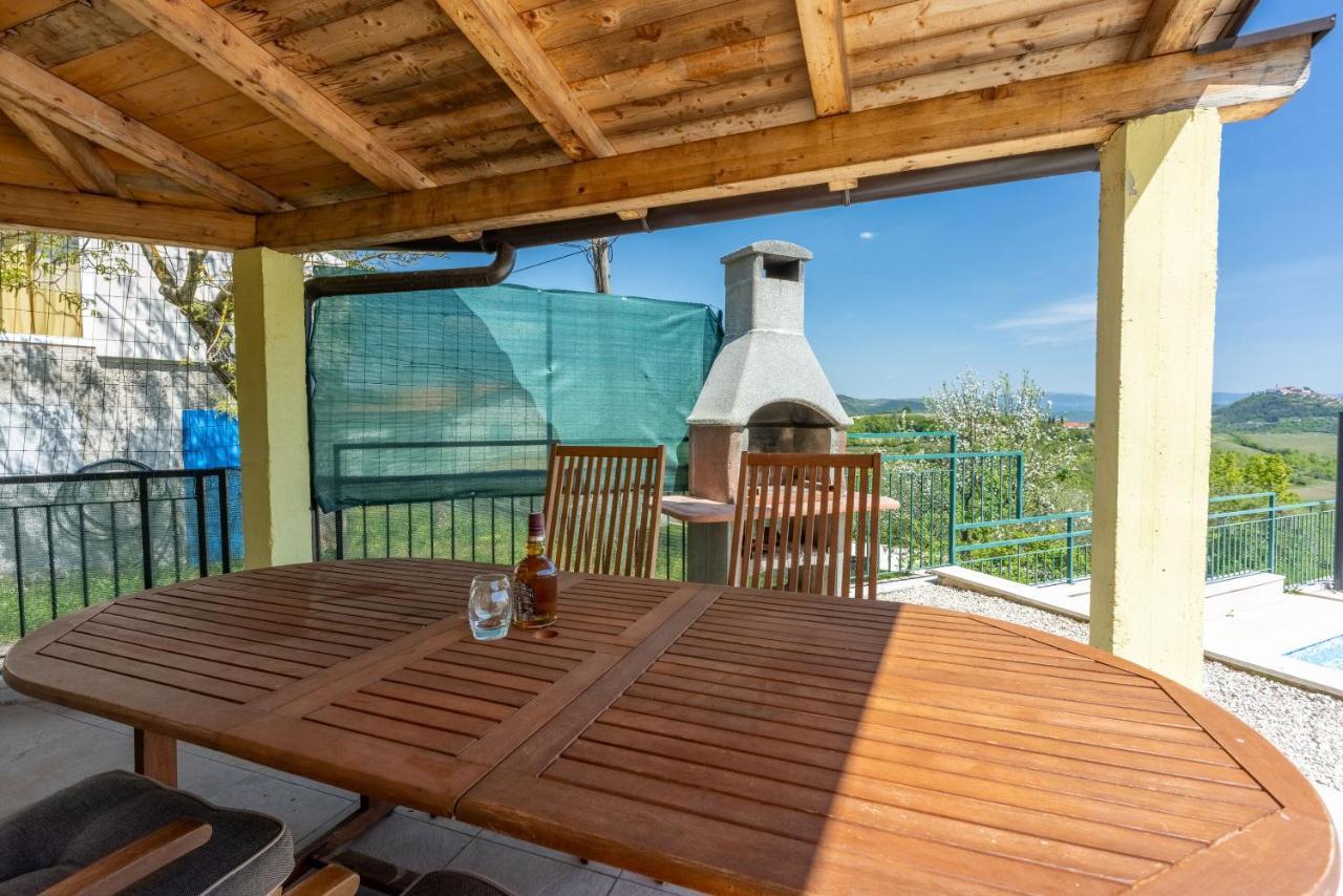 Villa Ana Motovun Exterior foto